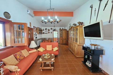 Villa in Collesano, Palermo, Collesano - € 190.000 | Ref: 10640 - foto 3